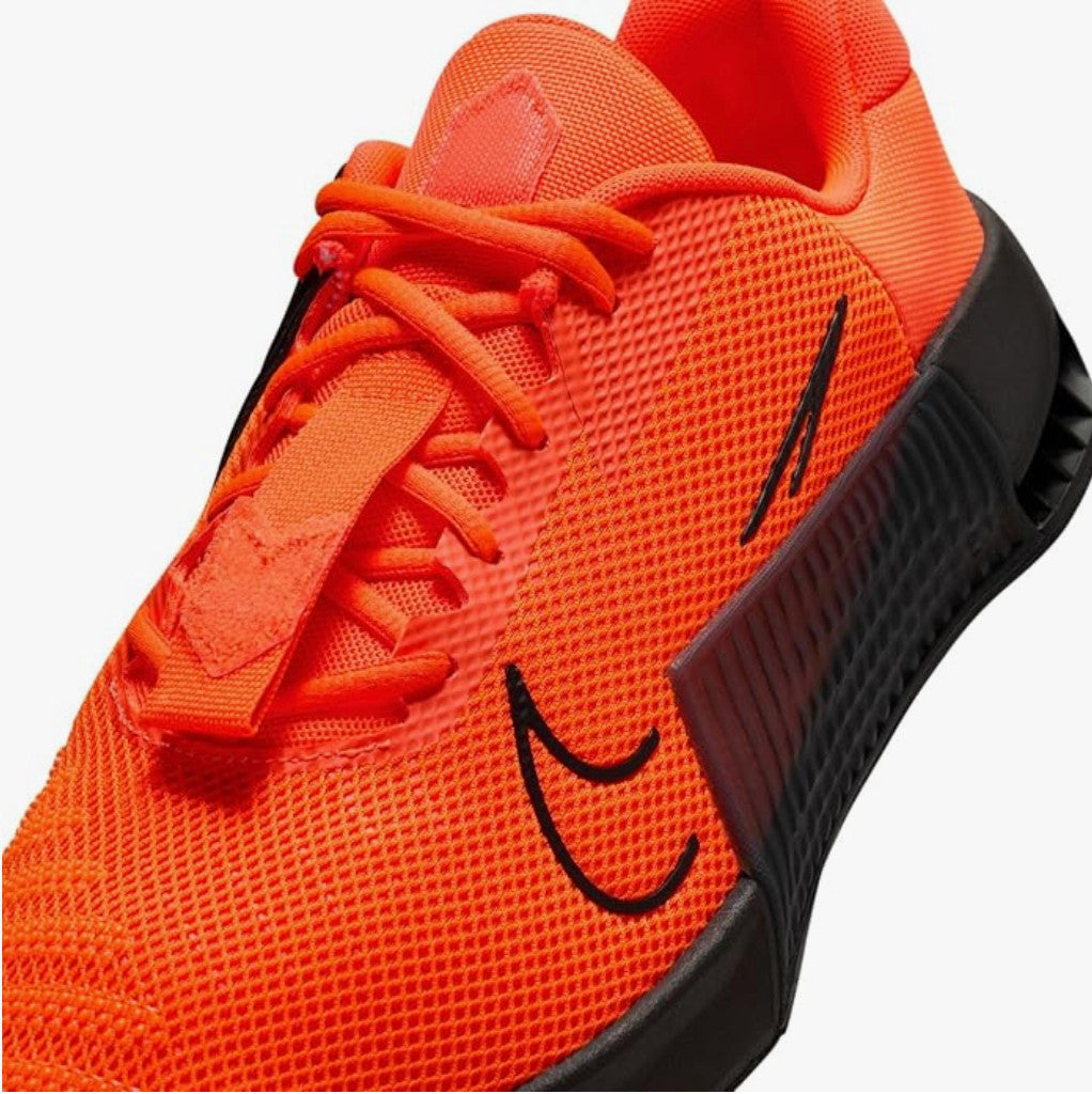 Size 11 - Men's Nike Metcon 9 Hyper Crimson DZ2617-801