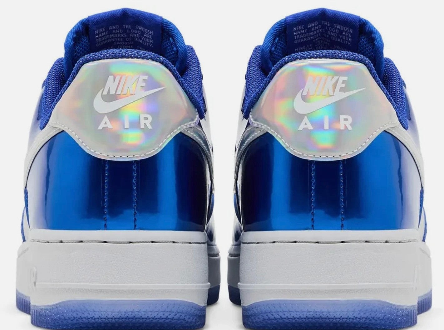 Size 10 - Men's Nike Air Force 1 '07 LV8 Light Blue Photon Dust HV5751-435